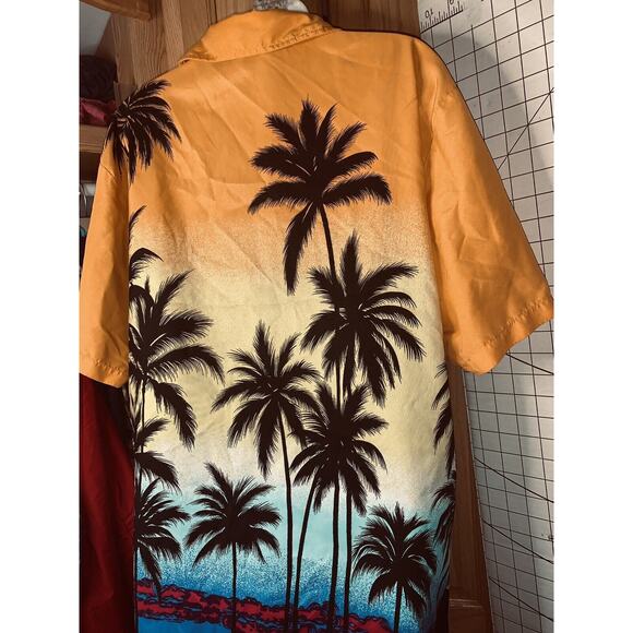 L Hawaiian Tropical Camp Shirt Aloha Vivid Colors Yellow High Seas Resort Wear - Picture 4 of 8